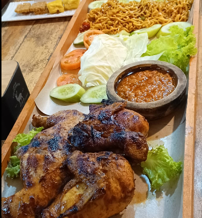 Menu Prasmanan